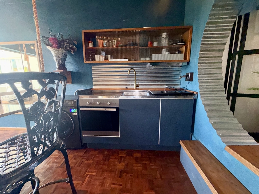 To Let 2 Bedroom Property for Rent in Gardens Western Cape